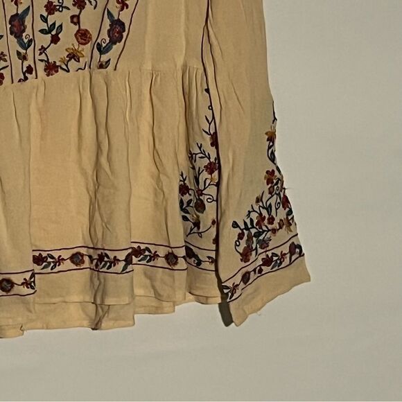 Women's Umgee Tan Boho Embroidered Top - Picture 4 of 9